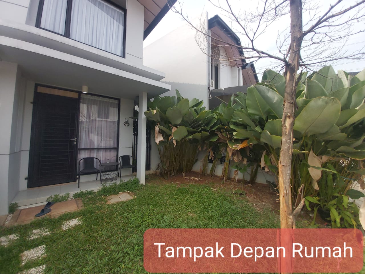 Rumah Disewakan Fully Furnished di Cluster Water Front Lippo Cikarang